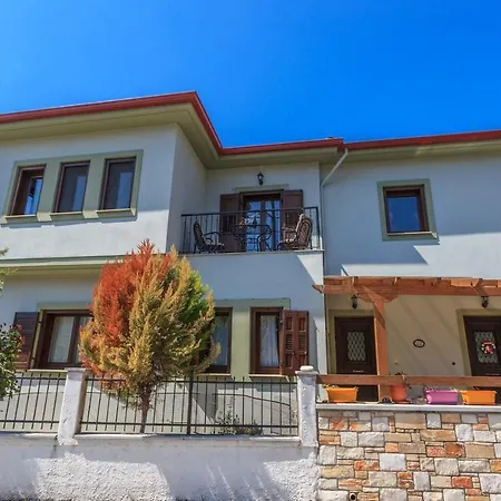 Milina's Cozy Riverside * Milina