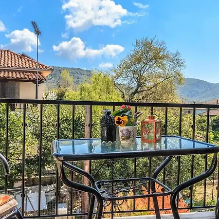 Milina's Cozy Riverside Apartamento *